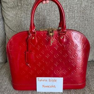 Authentic Louis Vuitton vernis alma MM